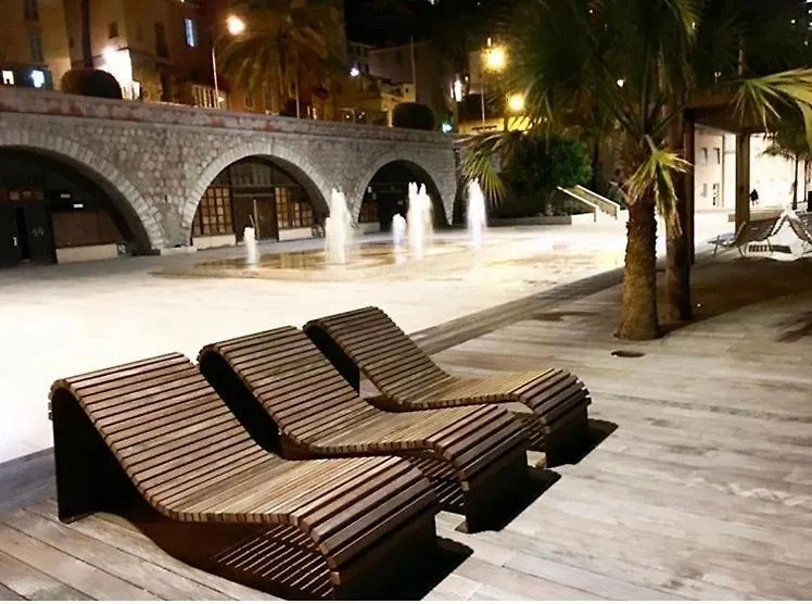 Le Victoria, 2P Moderne, Les Pieds Dans L'Eau, Parking, Piscine Apartment Menton