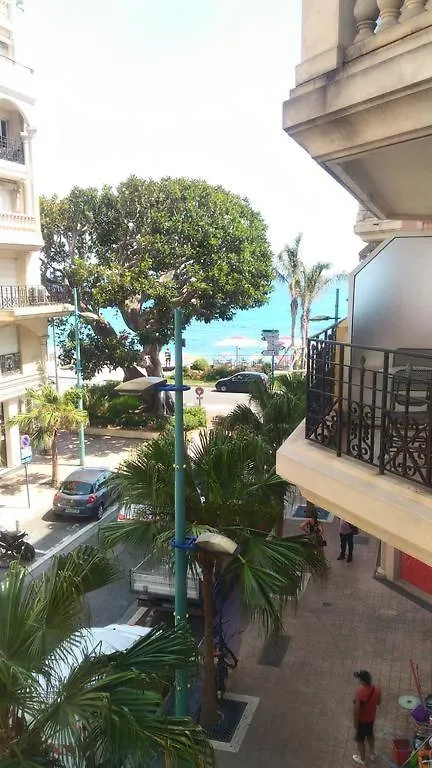 Le Victoria, 2P Moderne, Les Pieds Dans L'Eau, Parking, Piscine Apartment Menton