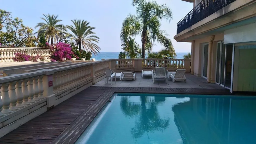 Le Victoria, 2P Moderne, Les Pieds Dans L'Eau, Parking, Piscine Apartment Menton